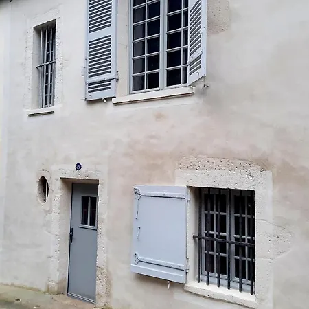 Maison D'orion Bed and Breakfast 3*