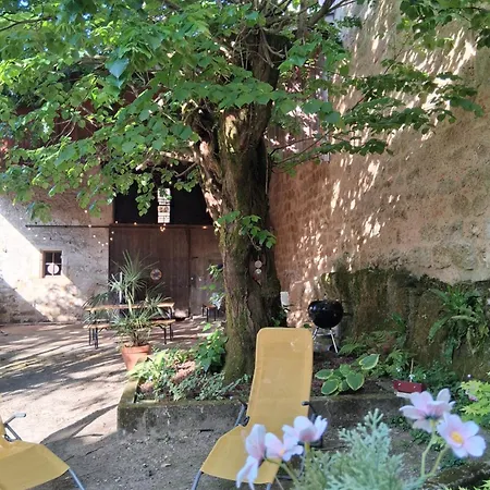 Maison D'orion 住宿加早餐酒店 3*